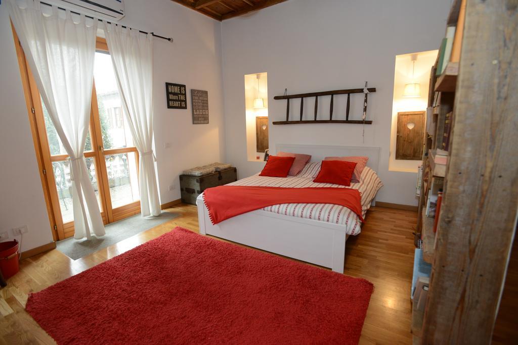 Il Pettirosso B&B Certosa di Pavia Oda fotoğraf