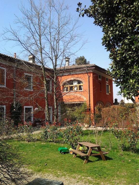 Il Pettirosso B&B Certosa di Pavia Dış mekan fotoğraf